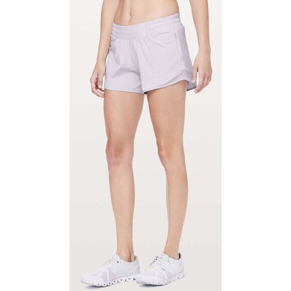 ✨Lululemon Hotty Hot Low-Rise Lined Short 4" Pastel Blue Sz 8✨ - Picture 6 of 14